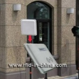 RFID Vehicle Tracking System with high identification accuracy