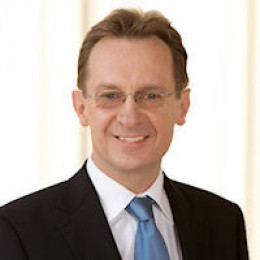 Portrait of Werner Strub, CEO, ABAS Software AG