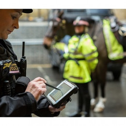 City of London Police deploys Panasonic Toughpad tablets to allow more time for operational policing
