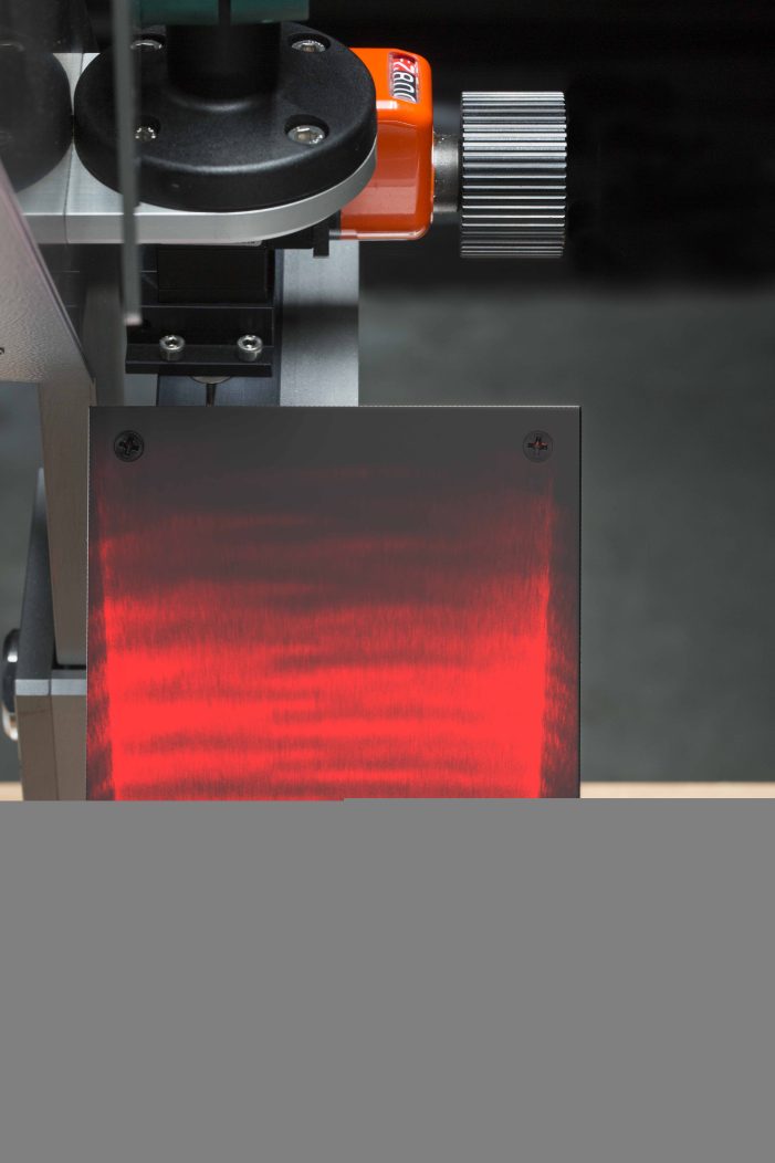LDV Laser- und Lichtsysteme GmbH: Laser makes chatter and roll marks visible
