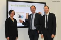 Peter?s Music Library: A Multimedia Presentation